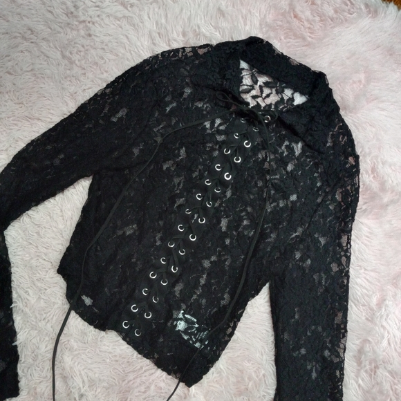 Long Sleeve full lace lace-up gothic top! Nwot! So beautiful! - Picture 5 of 9